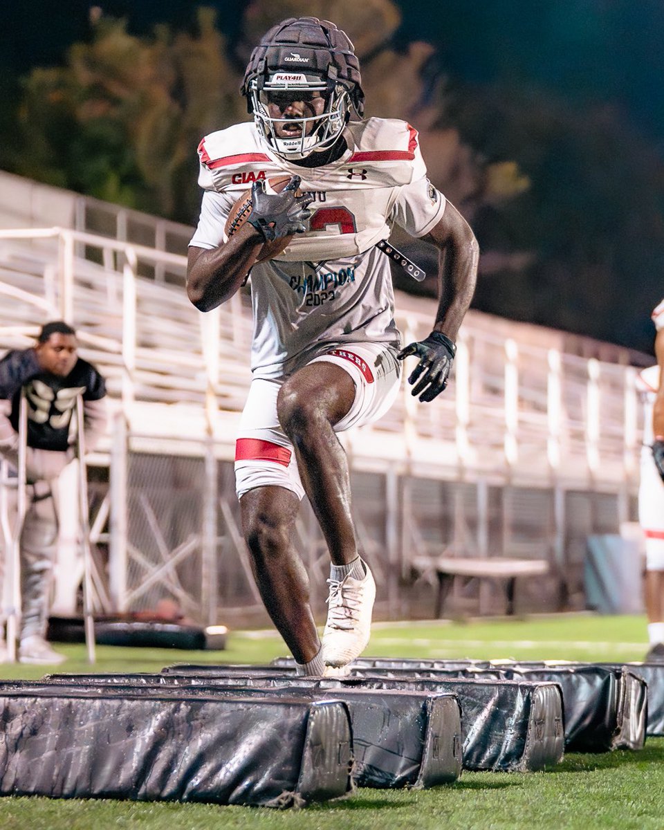VUU_Football's tweet photo. Built through the work.  #Play411 https://t.co/HwTZrPMr2L