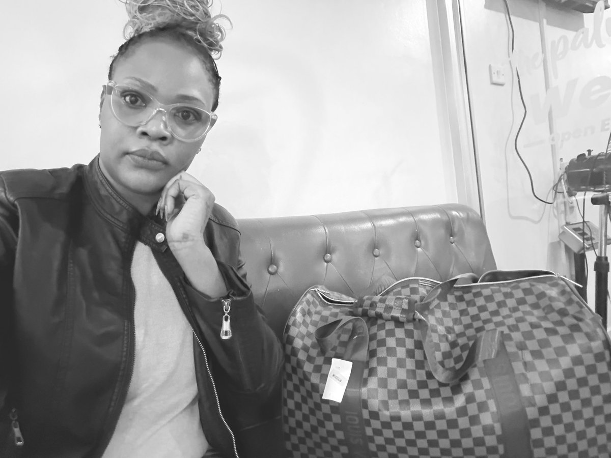 AokoOtieno_'s tweet photo. On my way out of 254

Came for important meeting. Back to desert of Africa… Hata Ongili hajaniona 

Sneak in, sneak out! Feel free to send polis, 

“Mama aluongi nade, jahera aweri nade” https://t.co/xmd42NlUrW