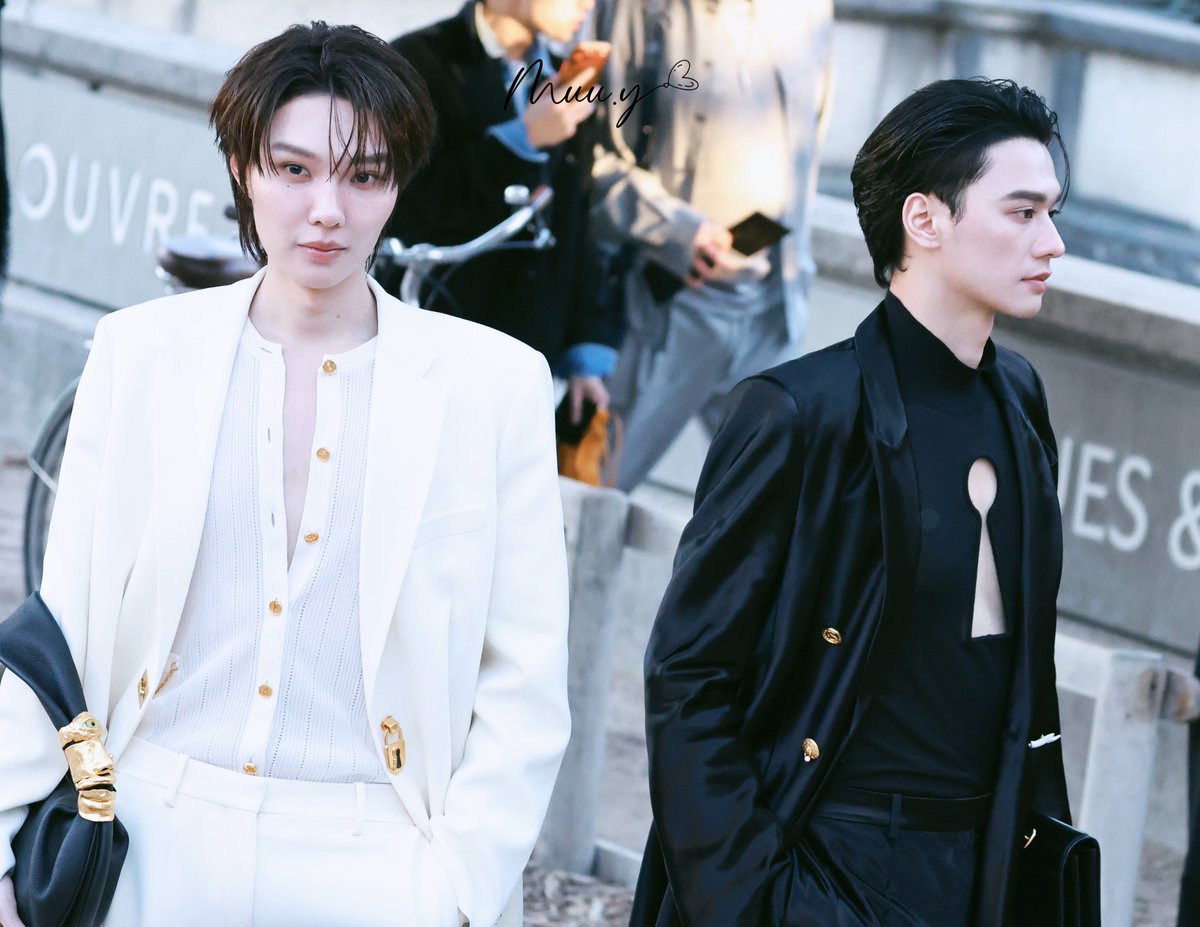 MuuYip's tweet photo. Absolutely stunning.🌟🌟

KENG NAMPING IN PARIS FW27

#schiaparellixkengnamping
#schiaparelli
#kengharit #nampingster https://t.co/1oKTHjBMsN