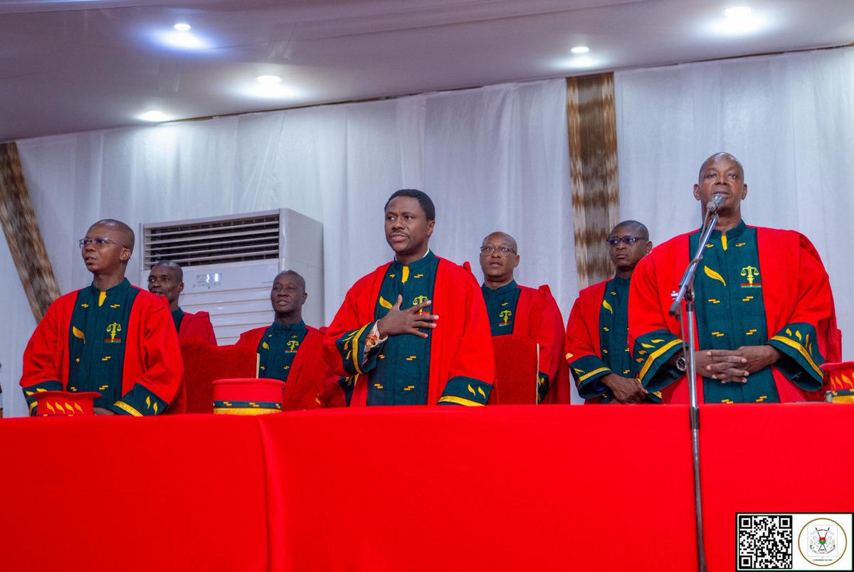 presidencebf's tweet photo. Rentrée judiciaire 2026-2027 : le Président du Faso soutient l’intégration des mécanismes traditionnels dans la justice, pour une justice souveraine, accessible et ancrée dans les valeurs endogènes. #BurkinaFaso #JusticeSouveraine #FasoBuKaoré https://t.co/jHLq9SEiwZ