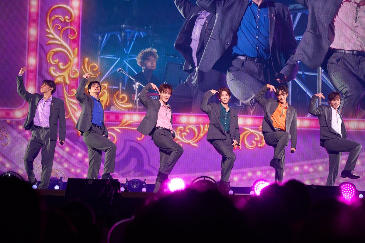 SHOW_WAofficial's tweet photo. ━━⋆｡✦｡⋆✧⋆｡✦｡⋆━━
　SHOW-WA Concert 
　　in 日本武道館
～大丈夫？いや、無理でSHOW！～
　セットリスト公開！　　　
──────────
SHOW-WAの武道館公演はいかがでしたか？
感想はぜひ【 #SHOW_WA_武道館 】をつけて投稿してください💬📷✨

💎セットリスト💎
01　汚れちまった涙
02　外せないピンキーリング
https://t.co/bGp4umKYXV
03　狙いうち
https://t.co/1kcexlgaQf
04　チャンスキス
https://t.co/z4pDqtHBj4
05　Get Wild
https://t.co/EGA7zbNfZ3
06　東京ジャンクション
https://t.co/Kw2WO3iOhS
07　いつの日にか悔めばいい
https://t.co/1QSd4jWbgV
08　キッスキッスキッス
https://t.co/J5h7d9WjH6
09　青い珊瑚礁
10　大きな玉ねぎの下で
11　Ｍ
https://t.co/7SihHcUUq2
12　Tokyo Expressway
https://t.co/kVwq6O6k2O
13　君のパフューム
https://t.co/bgasFGfa1Z
14　ジューンブライド
https://t.co/wqns2vVRpp
15　ずっとぽかぽかと・・・
https://t.co/Y3SjgOM5Pr
16　僕の瞳を信じて
https://t.co/3KMyFZPZLz
17　ひらがなの女
https://t.co/jSIa2Hoxco
18　め組のひと
https://t.co/kg6w5sNH8s
19　ブルドッグ
https://t.co/DKg2CJUmjs
20　DESIRE-情熱-
https://t.co/AgvouPEEPY
21　川の流れのように
https://t.co/ElxKwT8QYn

◆アンコール
01　つっぱりHigh School Rock’n Roll
https://t.co/nXhZ29eBG1
02　トゥナイト
https://t.co/DnkDSNeGqz
03　ラプソディをもう一度
https://t.co/gfmaeOy0WS
04　僕らの口笛
https://t.co/OsRu4iFeEt

◆ダブルアンコール
05　サウスポー
https://t.co/LgNgl54BRO
06　君の王子様
https://t.co/au9VGJqqWB

#SHOW_WA #SHOW_WA_武道館
