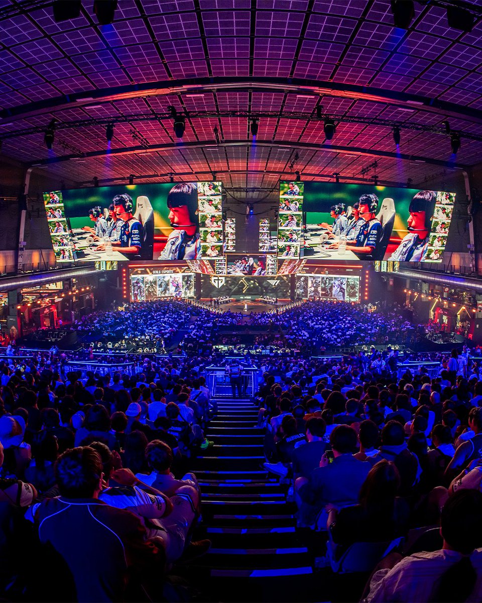 EWC_EN's tweet photo. This is esports 🥹 https://t.co/ht28OShQLo