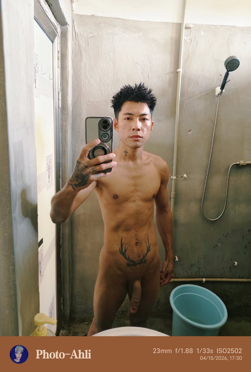 HanNayKo's tweet photo. Goodnight 😴💤 🍆 https://t.co/OGmjqhBZyE