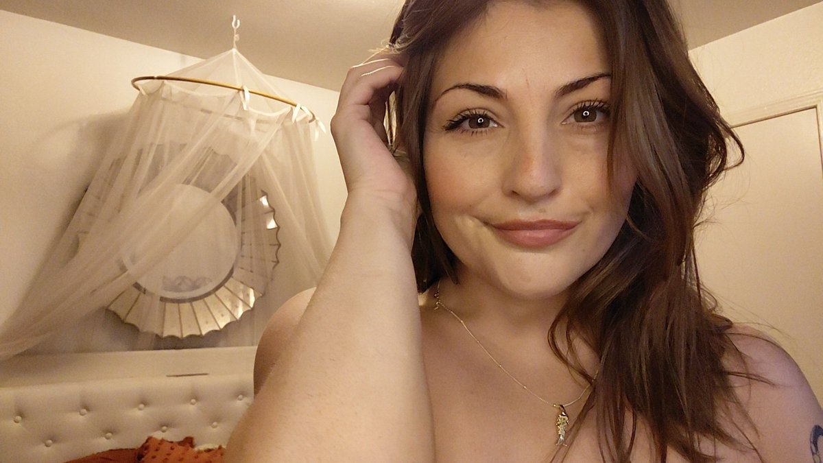 hipppiechickk's tweet photo. #OnlyFans #OnlyFansGirl #OnlyFansCreator #OFModel #OFgirl #ContentCreator #ExclusiveContent #NSFW #NSFWContent #18Plus #AdultContent #Sexy #Nudes #NudeGirl #CurvyGirl #ThickGirls #NaturalBeauty #NaturalGirl #AltGirl #BohoGirl #HippieGirl #FreeSpirit #SexyGirl #HotGirl #Goddess #Spicy #Tease #Lewd #FollowMe