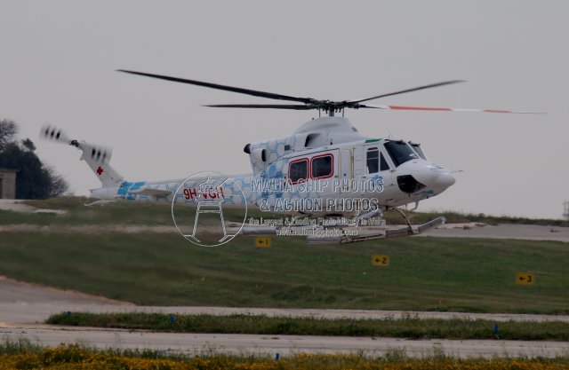 Shipguru's tweet photo. #GulfMedAviation #bell412ep #helicopter #9HVGH #TakingOff #MaltaInternationalAirport - 20.03.2017 - https://t.co/uAH1qB2pON - NO PHOTOS can be used or manipulated without our permission @Aviationdailyy @aviation https://t.co/FLYd5vQgyf
