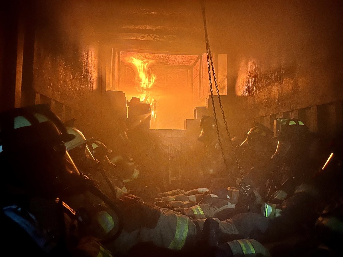 WacoTXFire's tweet photo. Another great finish to our 6th Citizen’s Fire Academy last night with the fire behavior lab/flashover container.  The @WacoTXFire Fire Chief even got to go through it with his daughter.   #WacoFire #ForWacoans https://t.co/NkfrofYF6L