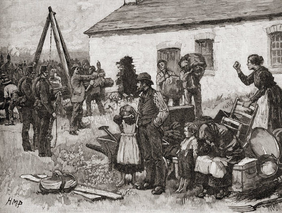 PortaEloy's tweet photo. An Irish Family Is Evicted From Their Home Due To Non Payment Of Rent, Ireland (XIX) https://t.co/aRjQeBri1I