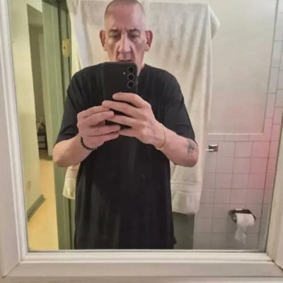 ecaruso10's tweet photo. #NewProfilePic https://t.co/gjkF1r0Ik1