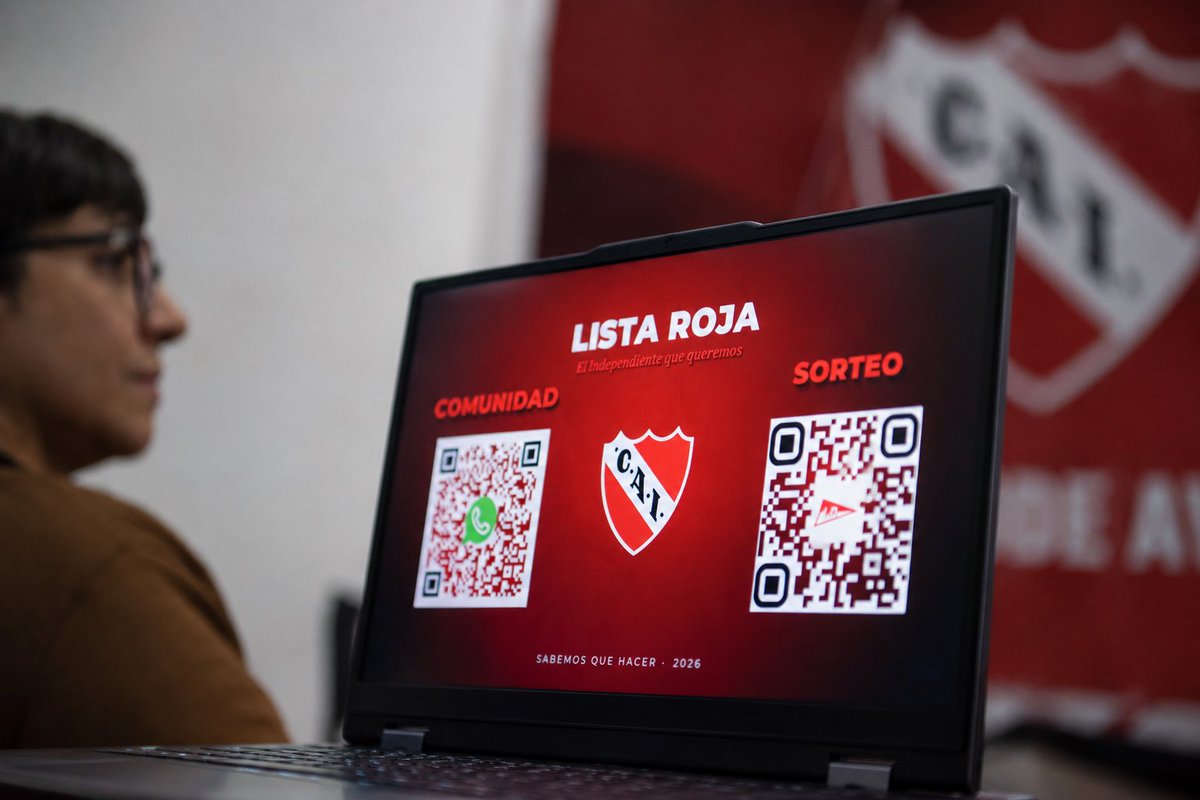 MovimientoIE's tweet photo. 𝗟𝗮 𝘂𝗻𝗶𝗰𝗮 𝗼𝗽𝗼𝘀𝗶𝗰𝗶𝗼𝗻 🚩

Ayer participamos de una nueva reunión de @LucianoNakis con socios en @listarojacai.

Gracias a todos los que se acercaron para escuchar nuestros proyectos, intercambiar ideas y sacarse inquietudes sobre el Independiente que queremos construir.

Hoy nos volvemos a encontrar, como cada partido, en Alsina y Colón desde las 17hs.

¡Los esperamos! 🇦🇹