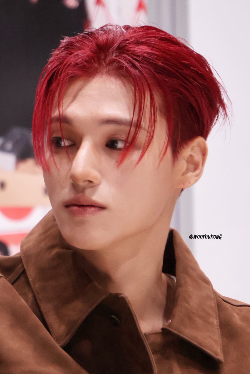 JWYcomfort's tweet photo. The perfect nose... The perfect jawline... The perfect side profile... The color and haircut... JUNG WOOOYOUNG 😩😩😩😩

#우영 #WOOYOUNG https://t.co/LO5thUuUuY