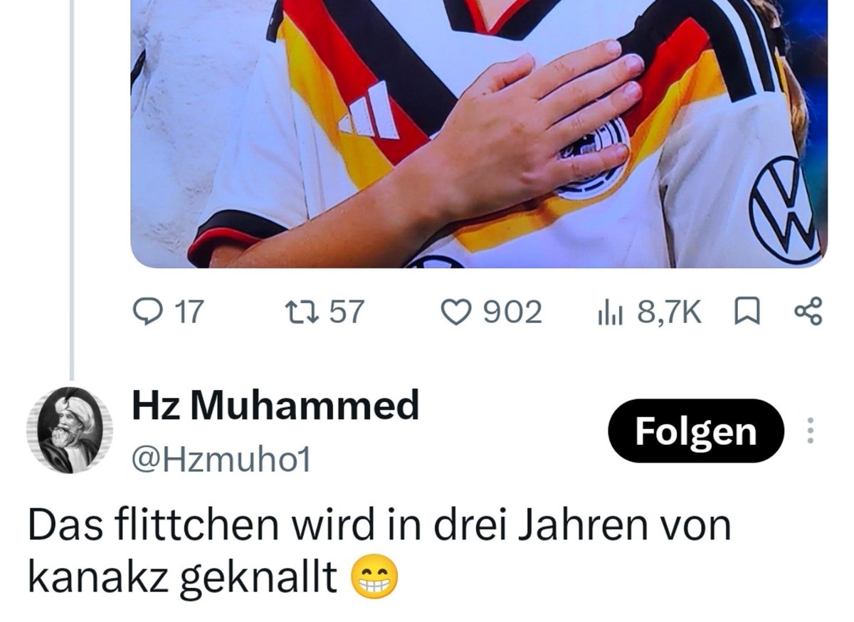 das_hutzel's tweet photo. Screenshot gesichert, löschen hilft nicht mehr...
Wie findet ihr die Art, wie dieser Muhammed über ein kleines Mädchen spricht? Ich denke möglichst viele sollten ihn jetzt melden.. https://t.co/Zh5rLv0JRU