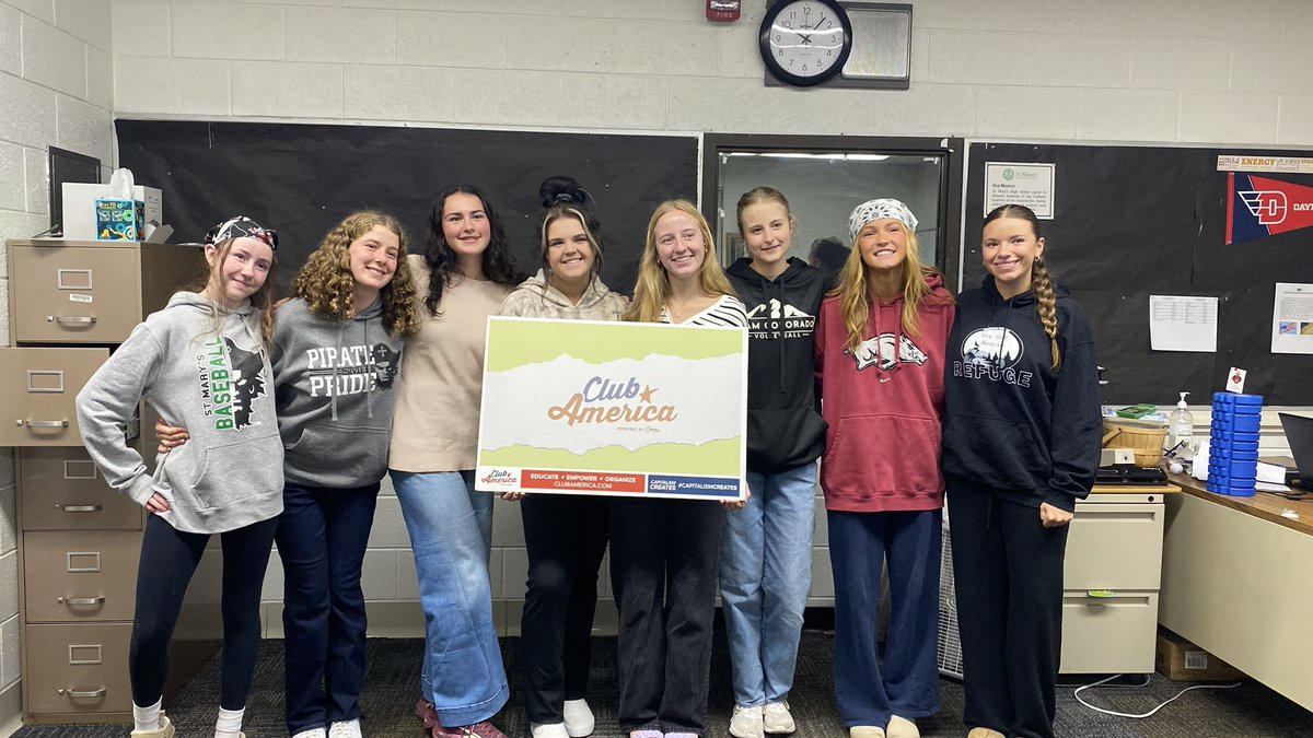Lena_Branch_'s tweet photo. Spent time with these leaders this week and I was blown away by their servant hearts 💞 that’s what makes our program @TPUSA different! We strive to go beyond ourselves and make an impact! Looking forward to these @tpusastudents community service projects this year. https://t.co/gSmRIpxwcF