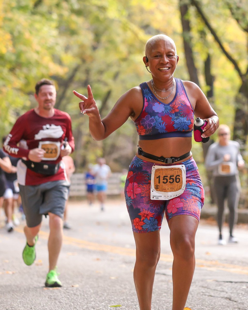 UrbanBourbonHM's tweet photo. 🌅 Wake up. Say thanks. Go run. 🏃

That’s the weekend plan. Get outside, enjoy the miles and make the most of this beautiful time of year.

And remember - it's almost race day! 🥃🏁

#UBHM #UB5K #Oct17 #WeekendMiles https://t.co/Ojva026OKm