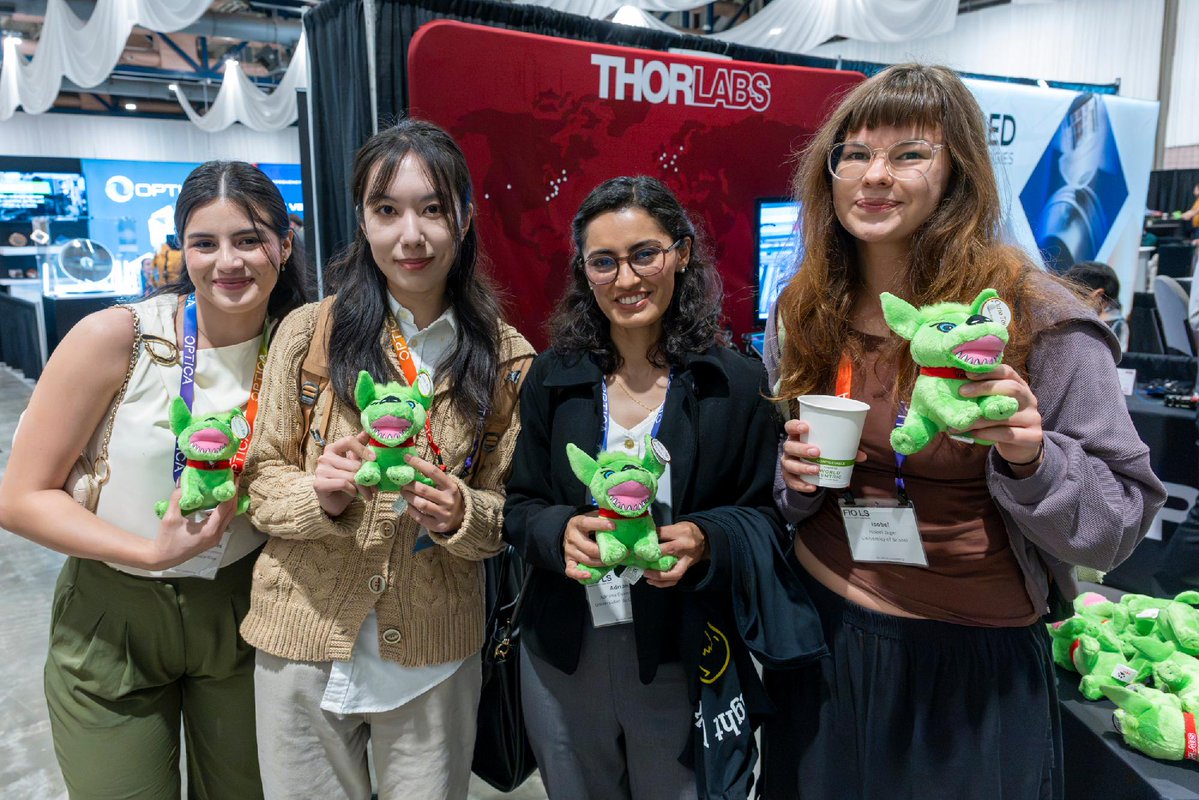 OpticaWorldwide's tweet photo. We had a great time at the #Science + Industry Showcase at #FiO26!

Attendees took part in live demos, met @OpticaPubsGroup journal editors, networked with #photonics companies and had some fun with the mascot from our friends at @thorlabs! https://t.co/IE0urLQ4IU
