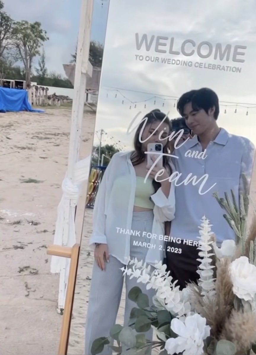 yongieejiyongie's tweet photo. the most awaited wedding that we been waiting for, but didn’t get the chance to see.
it should have been 3years🥺
#betweenustheseries #betweenus #teamwin #bb0un #prem #bounprem https://t.co/4XJOKKlOIR