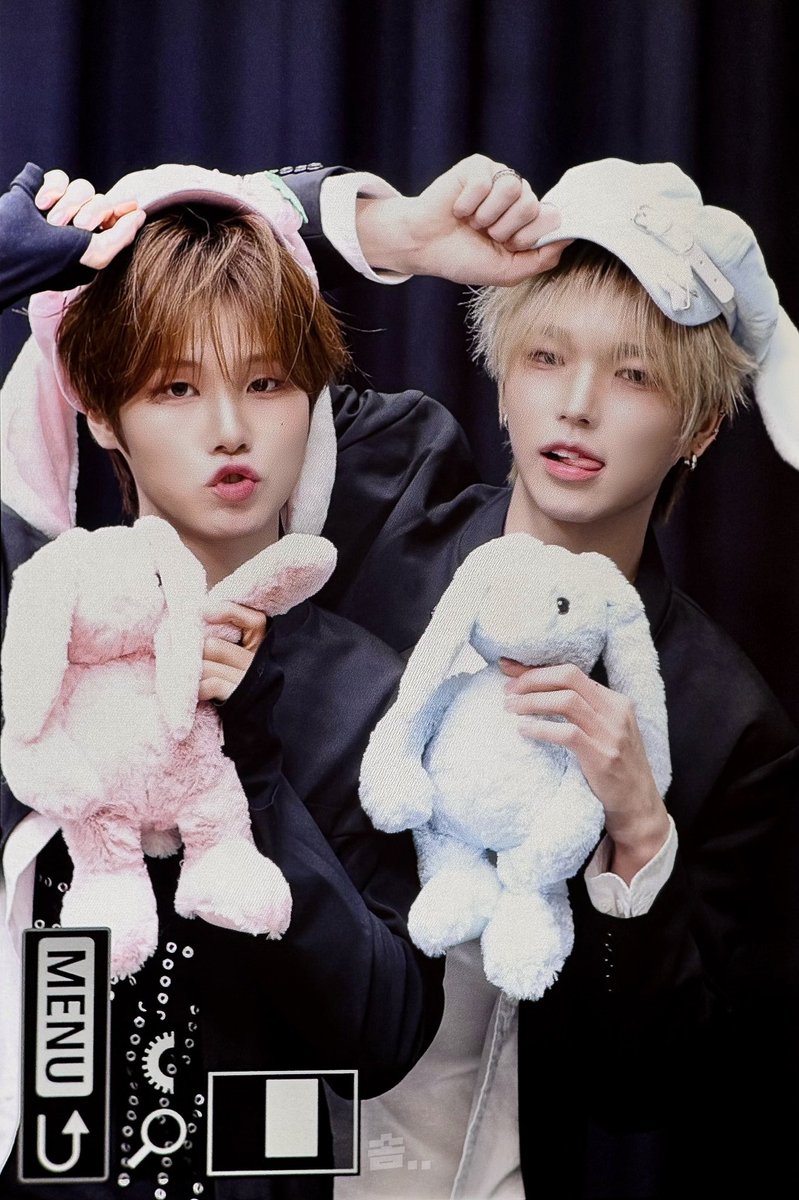 som__tt's tweet photo. 261002 🐰🩷🩵

#idntt #아이덴티티
#이재영 #이환희 https://t.co/sfcBHOty0A