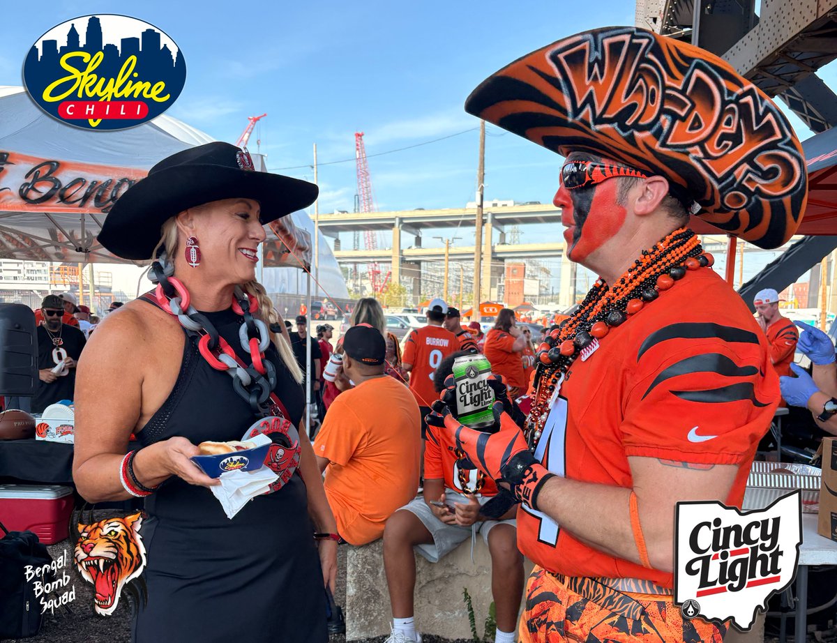 BengalBombSquad's tweet photo. SunDEY is #tailgate time! Come join the @BengalBombSquad at #Hilltop for a #WhoDey Party! We've got FREE @Skyline_Chili coneys and FREE @CincyLight beer (while supplies last)! Please, bring a dish of food to share and come join fun!  The lot opens at 9am! #LetsRoar https://t.co/fY7DR5QAAA