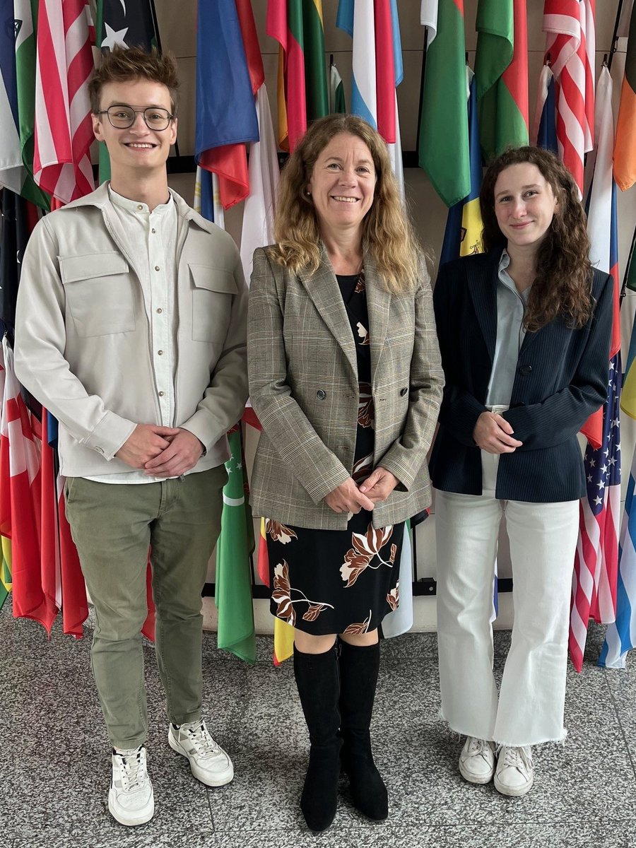 UN_Vienna's tweet photo. 🇦🇹 Great to welcome Austria’s Junior and Senior UN Youth Delegates Alexander Mayerl and Katharina Reisenbauer at #UNVienna.

Thank you for your visit, looking forward to your ideas and cooperation to give greater visibility to the voices of young people in #Austria. https://t.co/omXtxfnENf