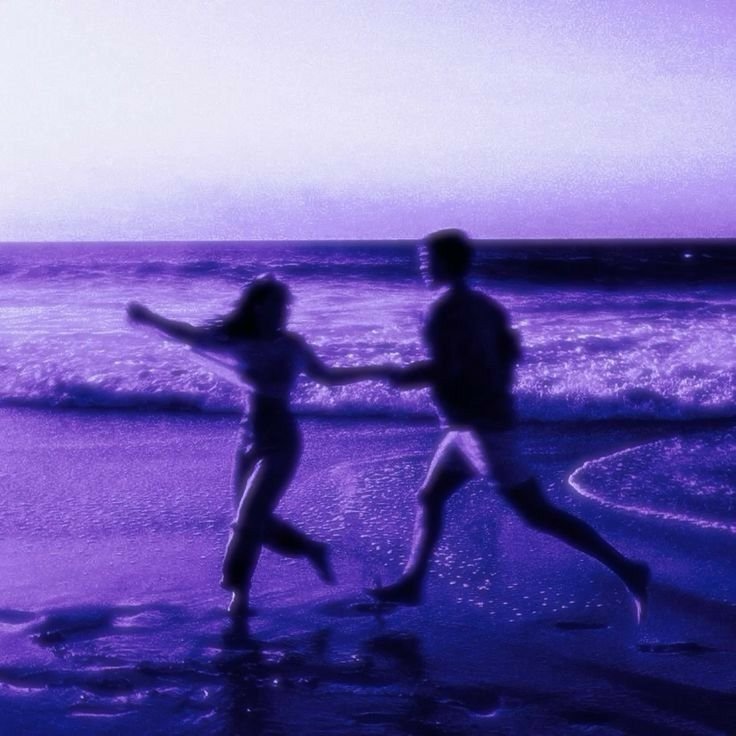 ayaspearlyshell's tweet photo. #yumetwt | how i envision a typical #pearlyshells date ᥫ᭡! strolling alongside the bay on a perfect twilight while the breeze envelopes their warm figures, and gazing up to a fireworks show near the sea ☆ https://t.co/iwdvkv15Wi