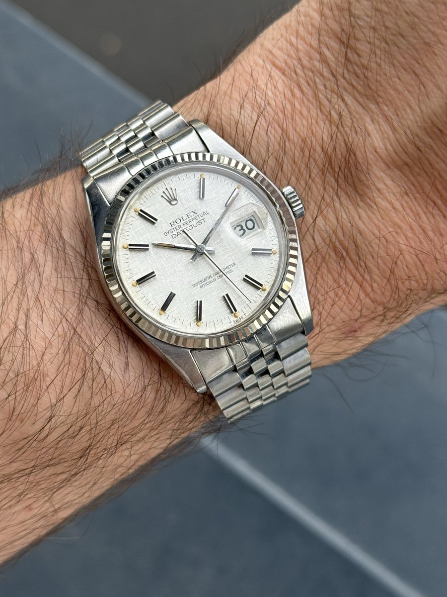 Jonatha60667679's tweet photo. Rolex Datejust 16014 lin cadran de folie 
36mm 
Pochette en cuir Rolex 
Certificat horloger 

4850€ livrée https://t.co/BEI1tmGUd9
