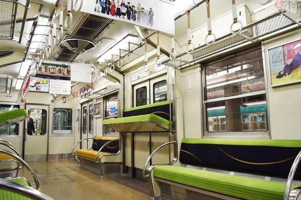 Kitora_net's tweet photo. @Awakend_Citizen そういえば、京阪5000系に通勤時間帯のシート格納車両はありましたね。
まだ有るのかな～🤔 https://t.co/AZtFIjMEkj