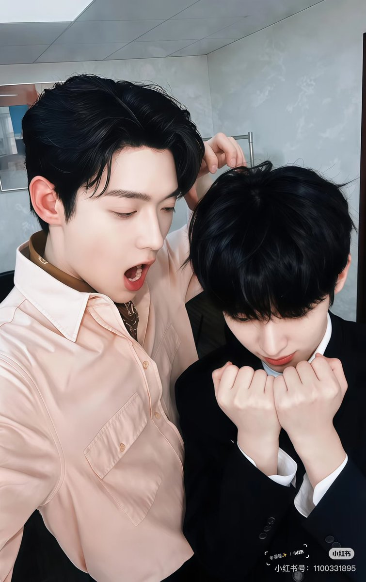 zhishi99999999's tweet photo. 阿爸金允植，欧妈朴时宇，一起闪耀巴黎，最帅的两个男人
#YOONSIKSIWOOPFWSS27
YOONSIK SIWOO Pour Toujours https://t.co/vE21L8xkn3