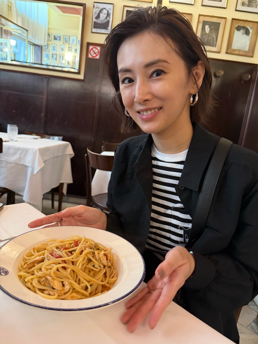 KKeiko_official's tweet photo. 🍝🧀🍮

#Milano https://t.co/MTNc65B6HW