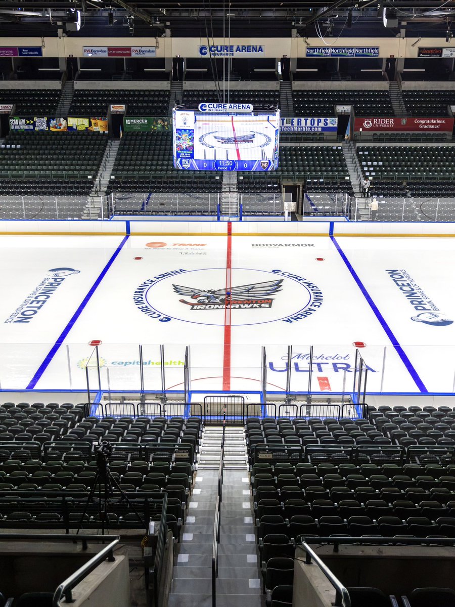 IronhawksHockey's tweet photo. Youโre not dreaming. Itโs hockey they want, and itโs hockey they shall have.
See you October 24. #ForgedForVictory https://t.co/M5hLUxsuQU