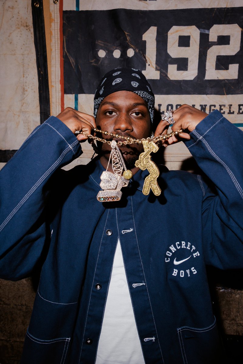 TheSnobette's tweet photo. Nike NSW's "Next Strike Wins" party at Highland Park Bowl in L.A. last night, held in advance of ComplexCon. Guests included Jae Tips, Lil' Yachty, Veneda Carter, Salem Mitchell and many more! https://t.co/fxAiTDSfMa