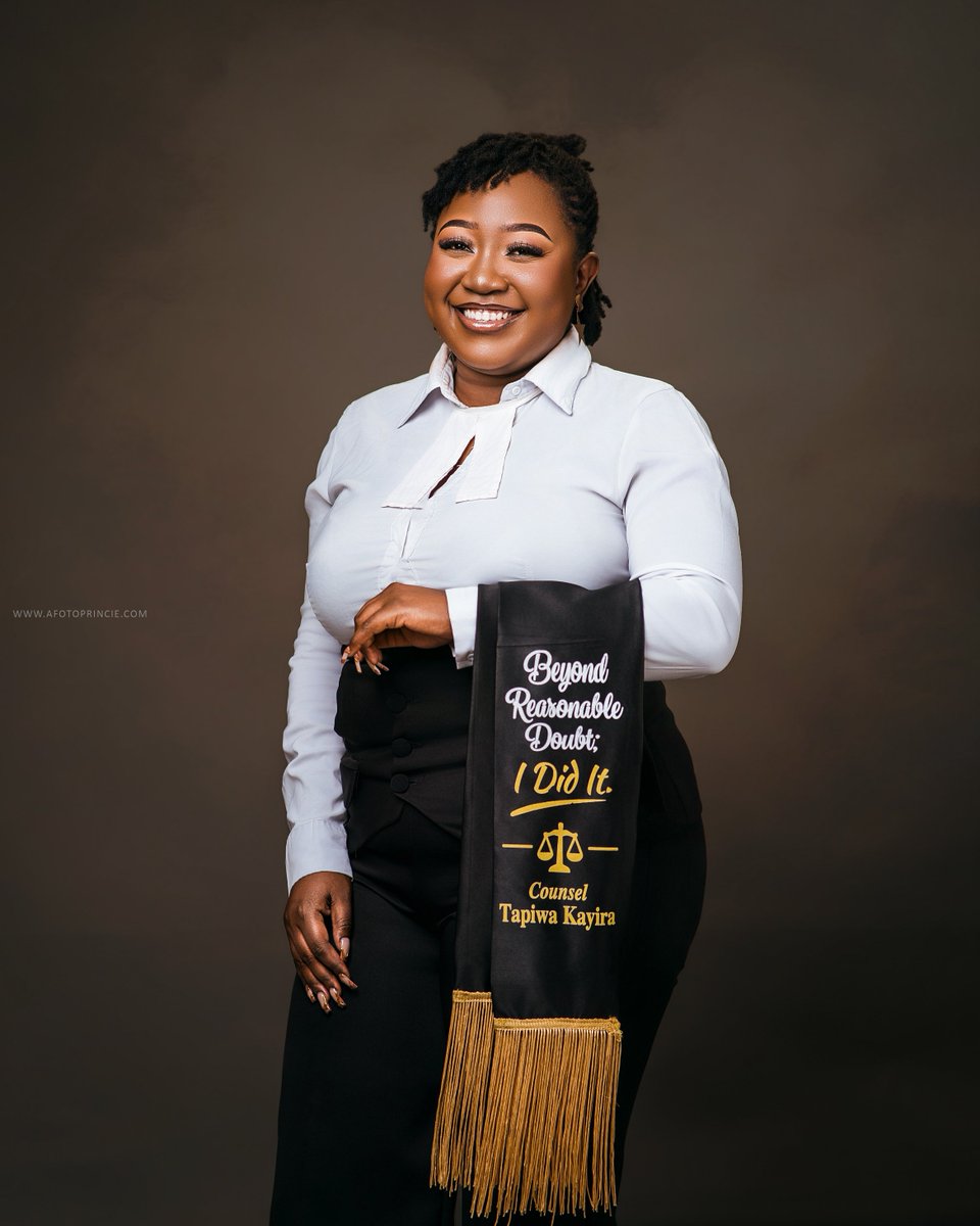 Tha_Cattleya's tweet photo. Dreams truly never die. 

Graduated from the Bachelor of Laws program today at Cavendish University of Zambia. 

God, your time is truly the best time 

LAWYER! 👩🏾‍🎓🎉🥳 https://t.co/68BbFhMvY5