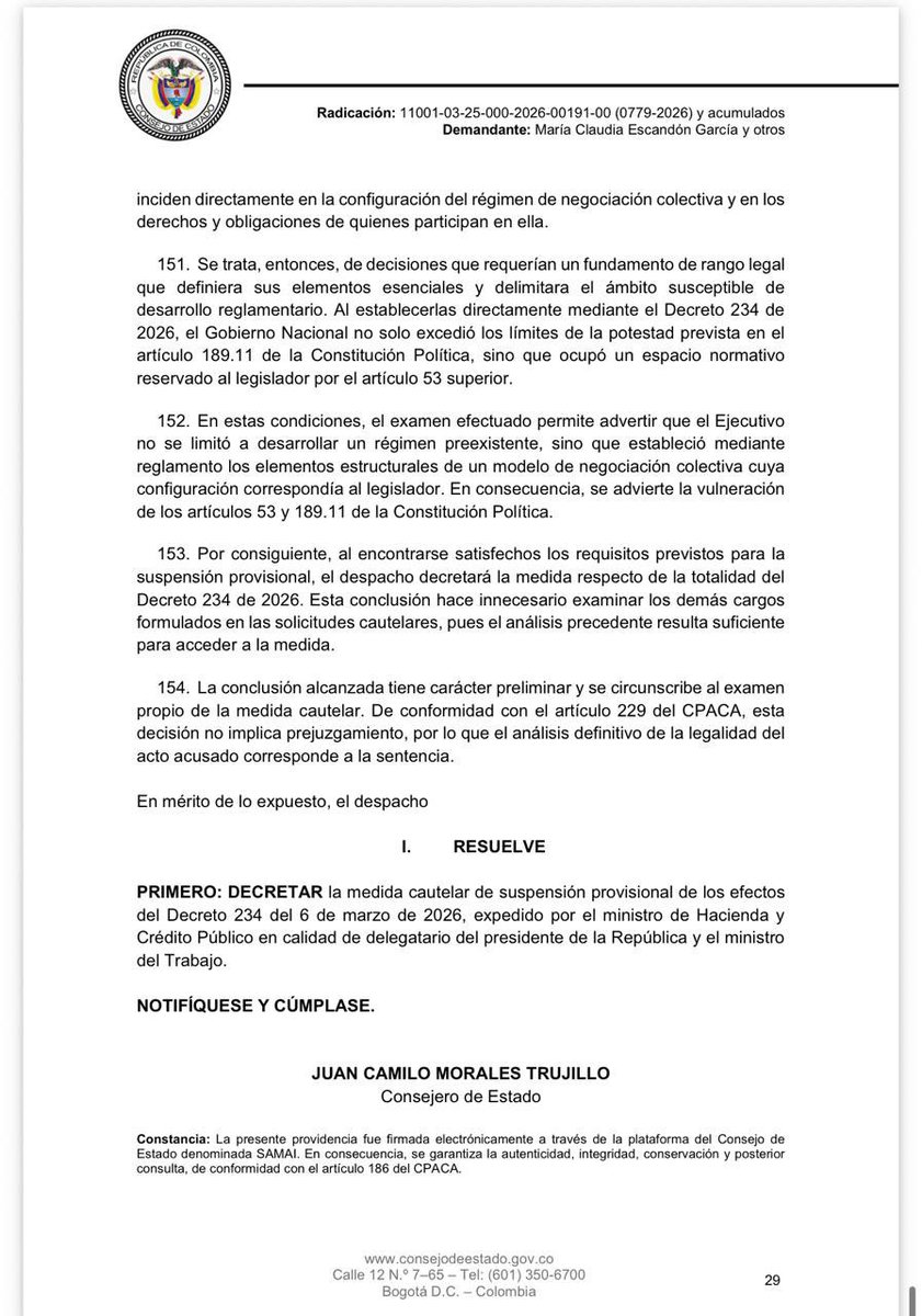 MaclaPosada's tweet photo. Celebro que el Consejo de Estado haya suspendido el peligroso Decreto 234 de 2026 que confería superpoderes a los sindicatos. 

En marzo demandé este Decreto y desde agosto le hice un llamado respetuoso  a MinTrabajo para que lo derogara. 

Esta es una gran noticia para la libertad económica. Con ese Decreto Petro pretendía que los sindicatos tuvieran acceso a los secretos empresariales de las compañías, obligar a las empresas a someterse a negociaciones colectivas sectoriales y forzar a los empleados a pagar la cuota sindical, aún cuando no fueran miembros del sindicato.