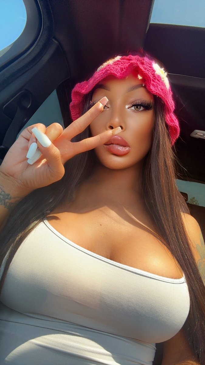 Brezzy_DTN's tweet photo. 36 DD 😼💕

#newyork #nycmeets #nycfreaks 
#brooklyn #bronx #harlem #trans https://t.co/6xO6hB6d1H