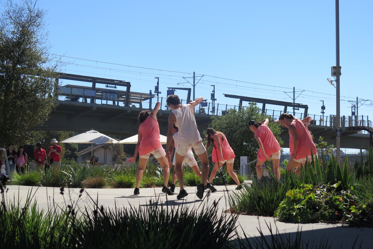 sdmts's tweet photo. 🚨 Last call for Trolley Dances!

Join San Diego Dance Theater this weekend, Oct. 3–4, for site-specific performances along the UC San Diego Blue Line. Grab your tickets, hop on the Trolley and experience San Diego in a whole new way. 🚊💃

Tickets + info: https://t.co/Z9PqMoEFwD https://t.co/fdPPozB8sC