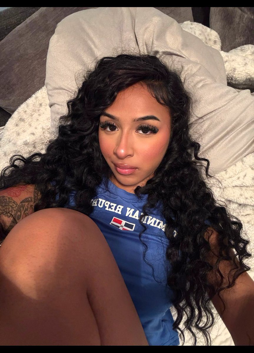 kikieybaee's tweet photo. resting alone in my bed https://t.co/jyIaq78UeS