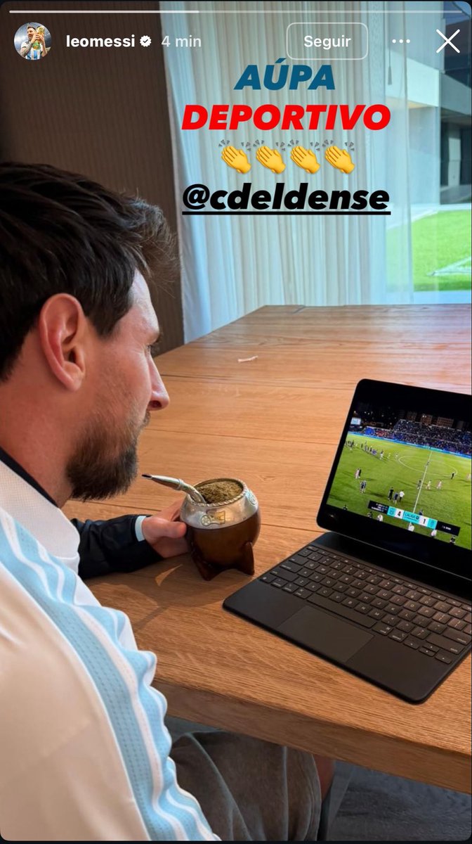 omanteca's tweet photo. ℹ️ Leo Messi celebra el 4-1 del #CDEldense al #RealOviedo… #EldenseRealOviedo https://t.co/v2ijtrkZ8g