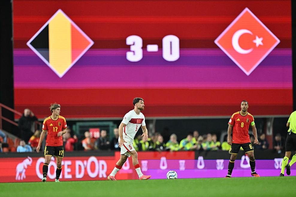 Mhxbeyond's tweet photo. 🥅 | Nations League Last: Poland hammered Romania 6-0 light up Group B4. France and Italy fought tense 1-1 Stade de France, keeping Les Bleus top A1. Belgium crushed Türkiye 3-0, while Northern Ireland stunned Ukraine 3-0 away. Group C stayed tight across board. #MHXbeyond #NationsLeague