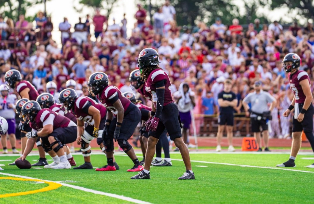 Coach_Edwards66's tweet photo. Spot the ball. #AMDG https://t.co/Y8BivQnrkX