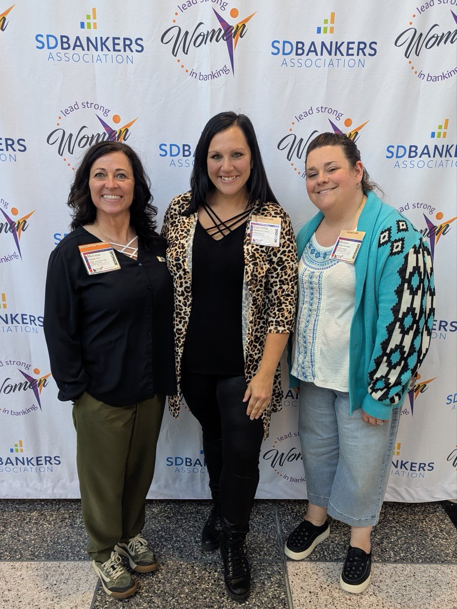 BankPioneer's tweet photo. ✨ What a great time at the Women in Banking Conference!

Pictured from left: Melissa Aars, Carrietta St. Peter, and Shayla Battaglia.

Pioneer Bank &amp; Trust; Member FDIC
#Local #PioneerBankandTrust https://t.co/bTAWzy68cb
