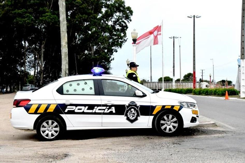 exitorama's tweet photo. Condenaron a un joven y a un adolescente por varios delitos en Florida
https://t.co/z3VVZVAsQT https://t.co/upz9orZGxx
