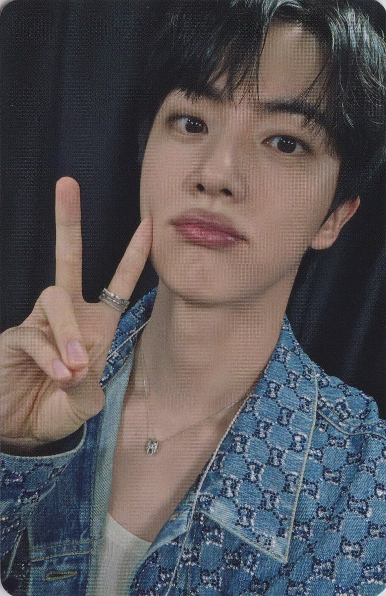 njyhjtj_lmb's tweet photo. Seokjin photocards i would kill for https://t.co/ch1bGq7z63