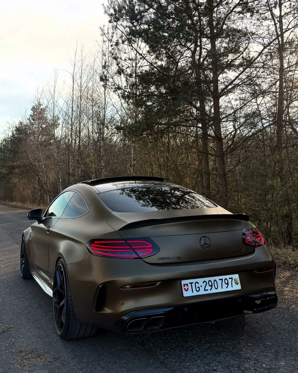 ApexDistrictX's tweet photo. Mercedes-AMG C 63 S Coupé https://t.co/Z94cApruFg