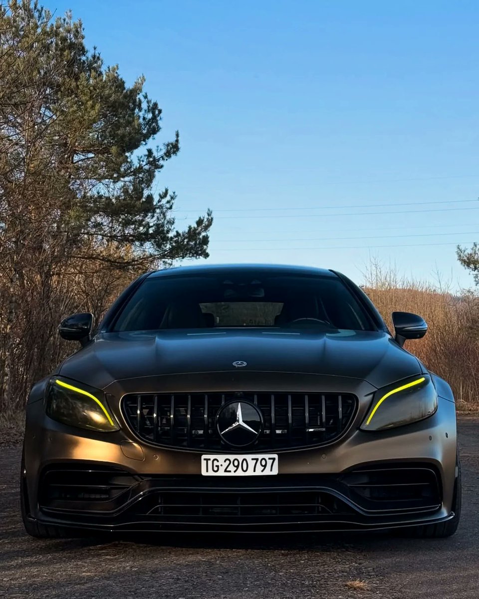 ApexDistrictX's tweet photo. Mercedes-AMG C 63 S Coupé https://t.co/Z94cApruFg