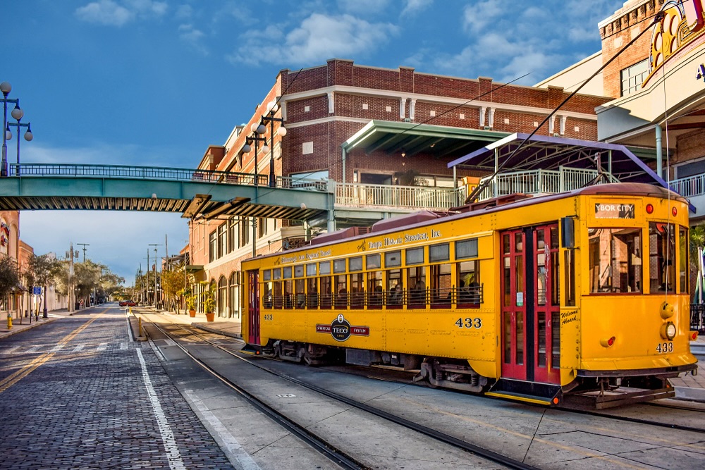 sevilayyiit2's tweet photo. Trolley adventures through Ybor City, Tampa, Florida. https://t.co/luAeFvJIJZ