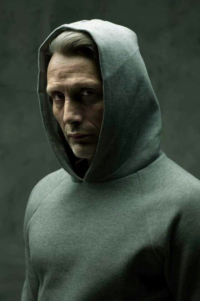 DeviousCarnal's tweet photo. Prey (A Response to @SilencedSinner)

It was nearly seven in the morning, I had told Celeste that I wouldn’t be able to make it in due to a nasty fight with the flu that I was having. However that was a hint of deception in my own right.+ https://t.co/uI4bOSj31v