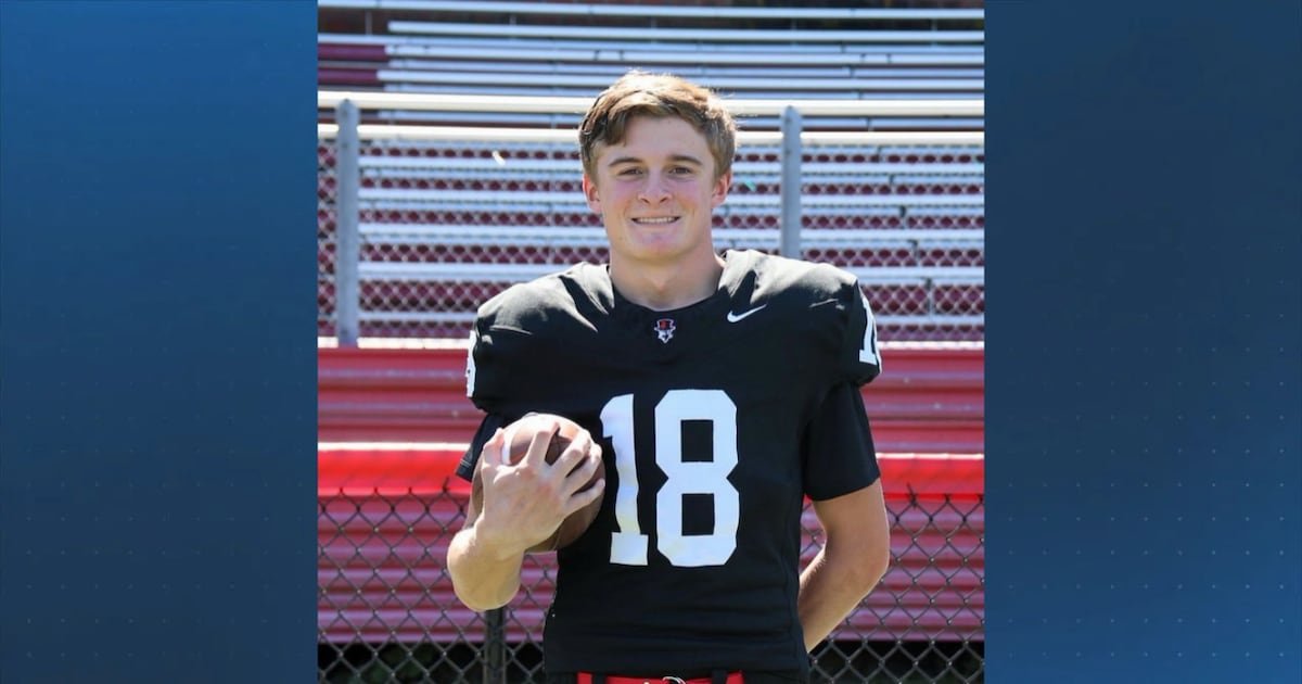 boston25's tweet photo. ‘Will be missed beyond words’: Marblehead mourns death of high school football captain https://t.co/4BUgWhxWiy https://t.co/lbTcsI5TVD