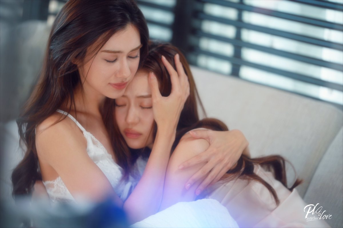 LenaMiu_CH3's tweet photo. ป่านสัญญากับภีมได้ไหมว่าป่านจะไม่โกหก แล้วก็ไม่เอาตัวเองไปเสี่ยงอีก 

LENAMIU PLS LOVE EP4
#PlsLoveรักได้ไหมEP4 https://t.co/KIlduxMteS