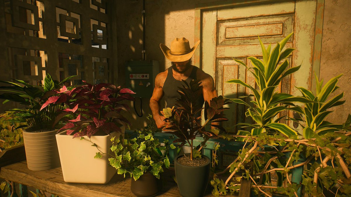 Adamantiumlesly's tweet photo. Cowboy Logan tending to his plants https://t.co/MIY4rEZSml