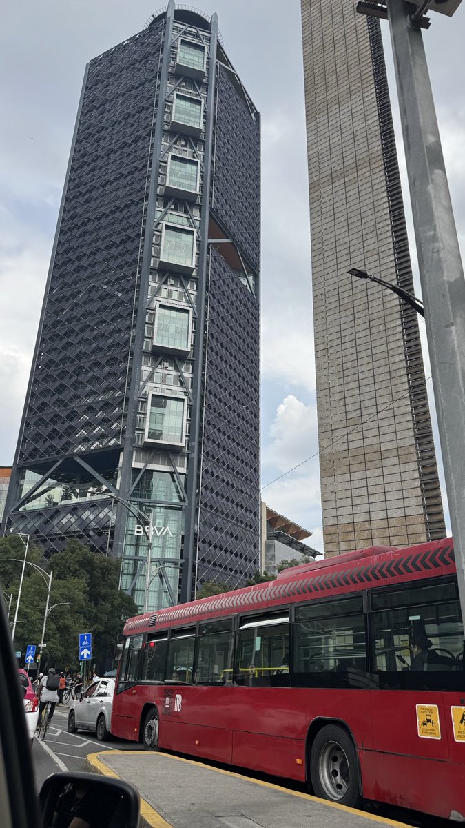 da97038's tweet photo. Alguna pareja para conocer de #cdmx
#singlebajio https://t.co/XrWKxthMoN