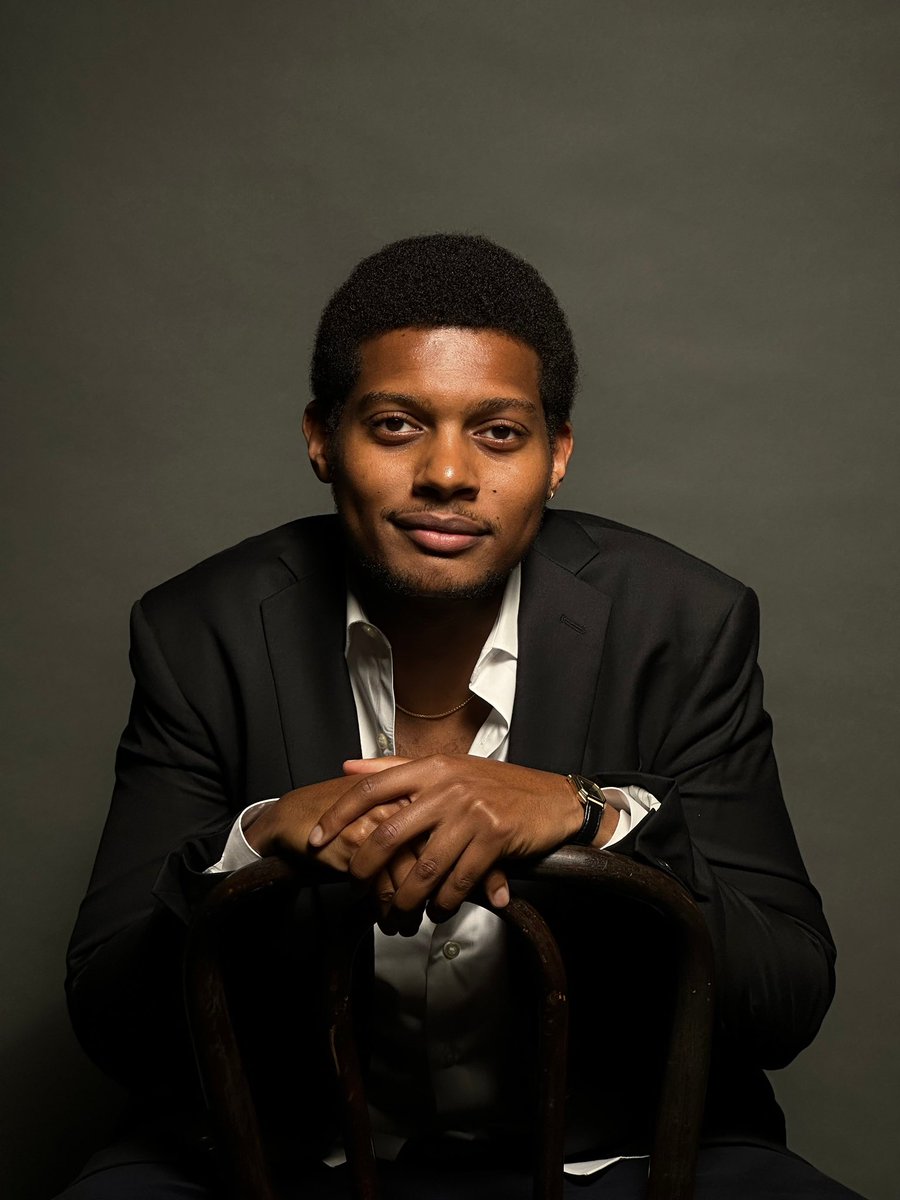 FilmUpdates's tweet photo. Shane Paul McGhie and Dasan Frazier will star in Issa Rae’s comedy pilot at HBO.

It centers on Menzel (McGhie), a 28-year-old barber, aspiring sports manager and professional best friend to JB (Frazier), a 27-year-old up-and-coming boxer, as they navigate ambition, insecurity, loneliness and the double-edged sword of success within the high-stakes world of professional boxing in Las Vegas.