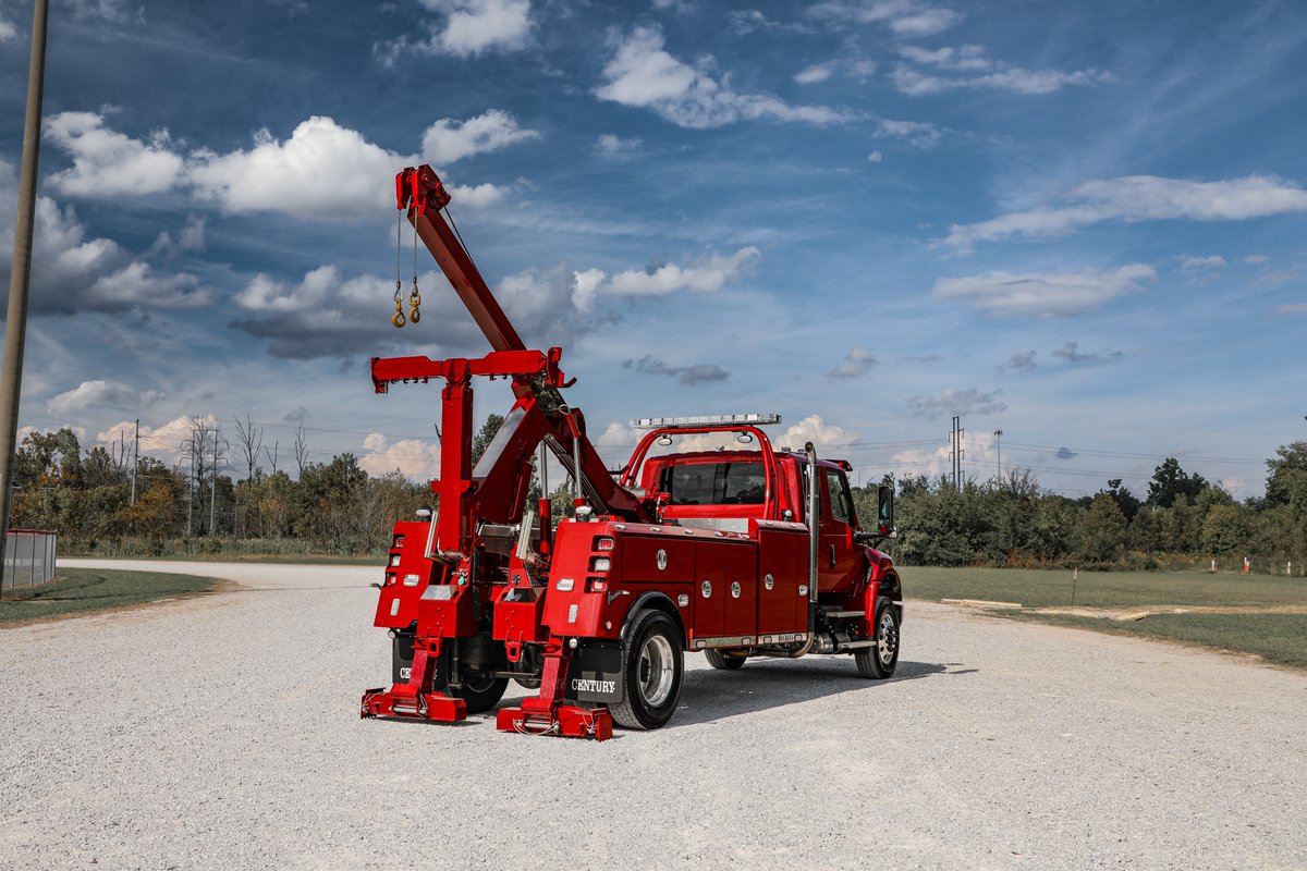 millerind's tweet photo. The always versatile Century 3212 makes a great addition to your fleet! This one on an @IntnlTrucks MV chassis is ready to roll and get to work! 💪 https://t.co/ECCdoEjzOw